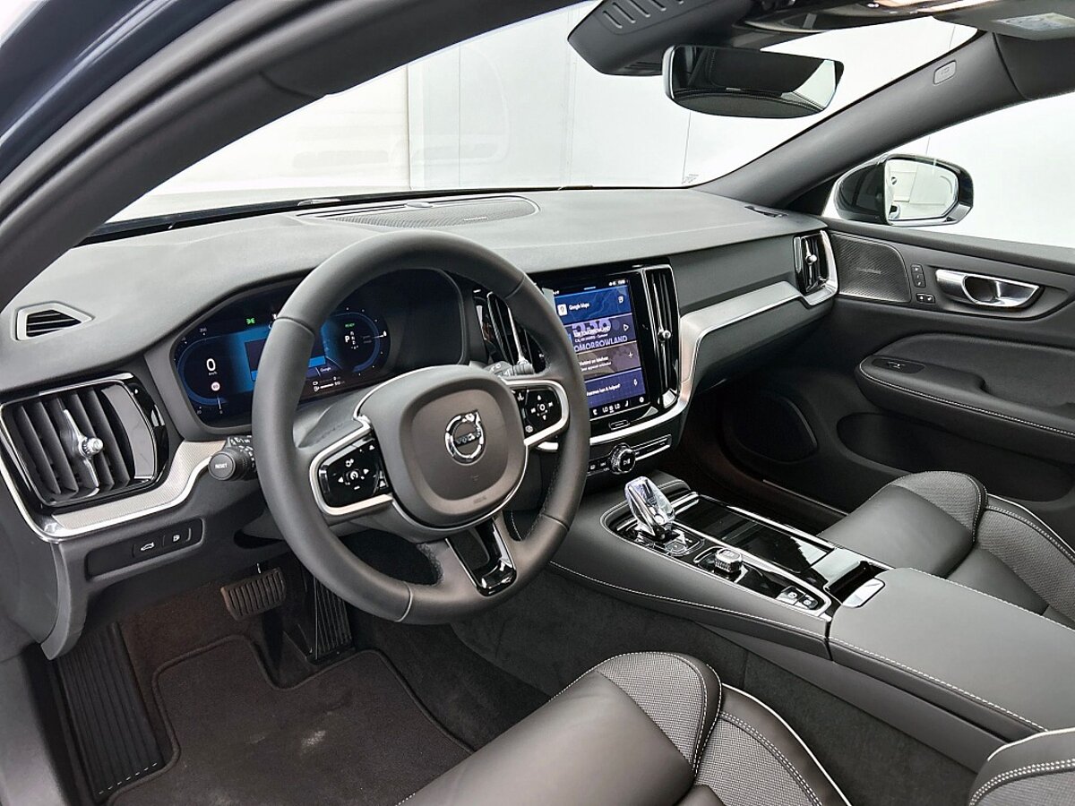 47540135 volvo v60 2 0 t6 awd plus dark trekhaak sportstoelen 36