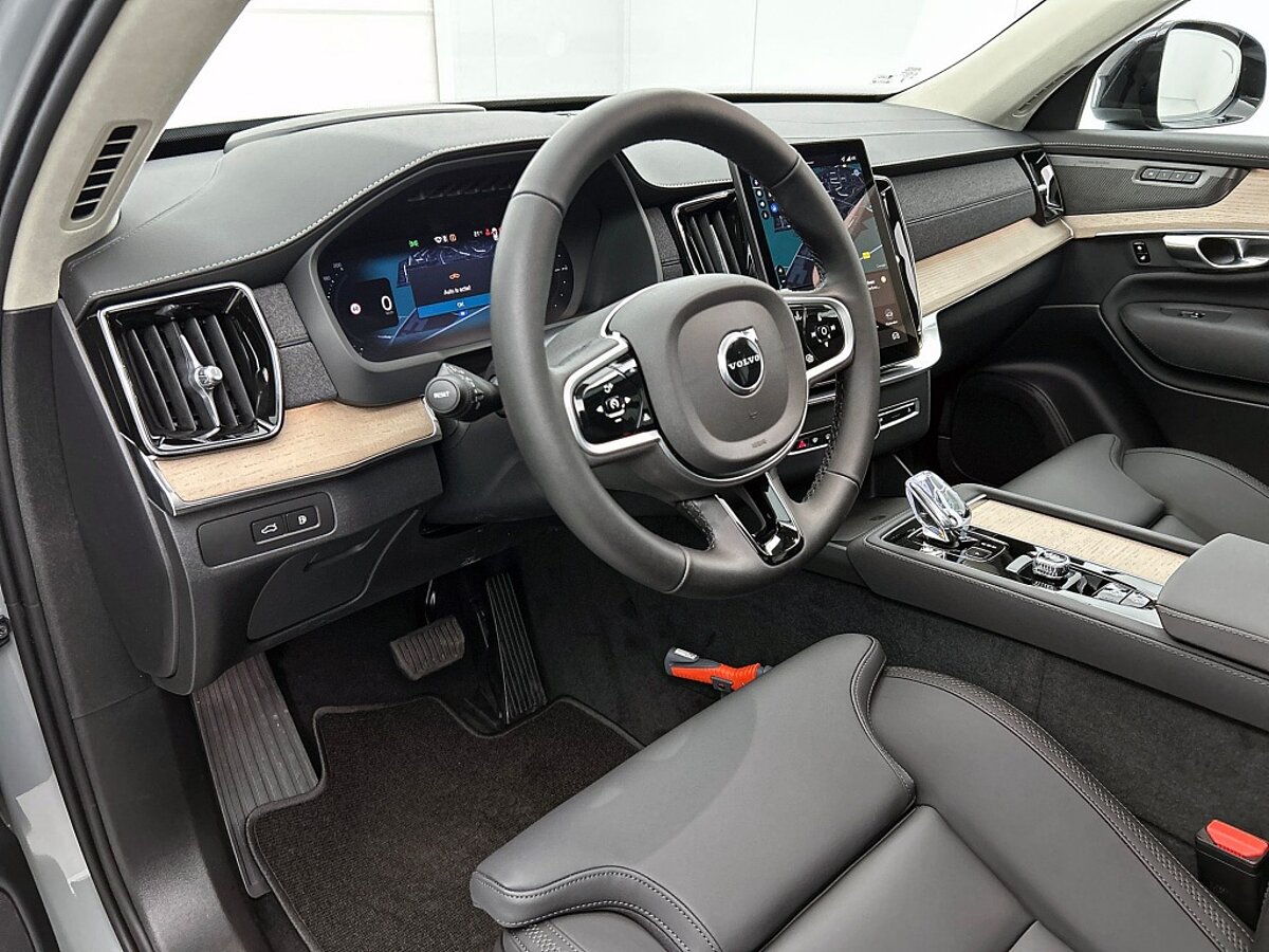 47542004 volvo xc90 xc90 t8 awd ultra dark luchtvering trekhaak 36