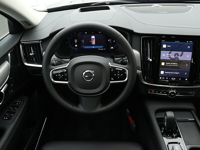 34316193 volvo v90 b5 ultimate bright 6 03