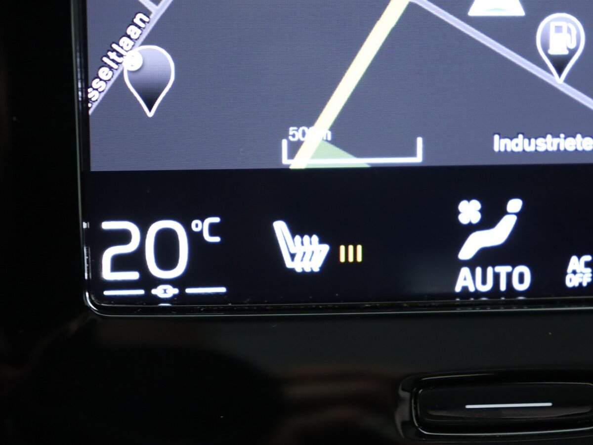 35352608 volvo xc40 1 5 t3 momentum pro 52