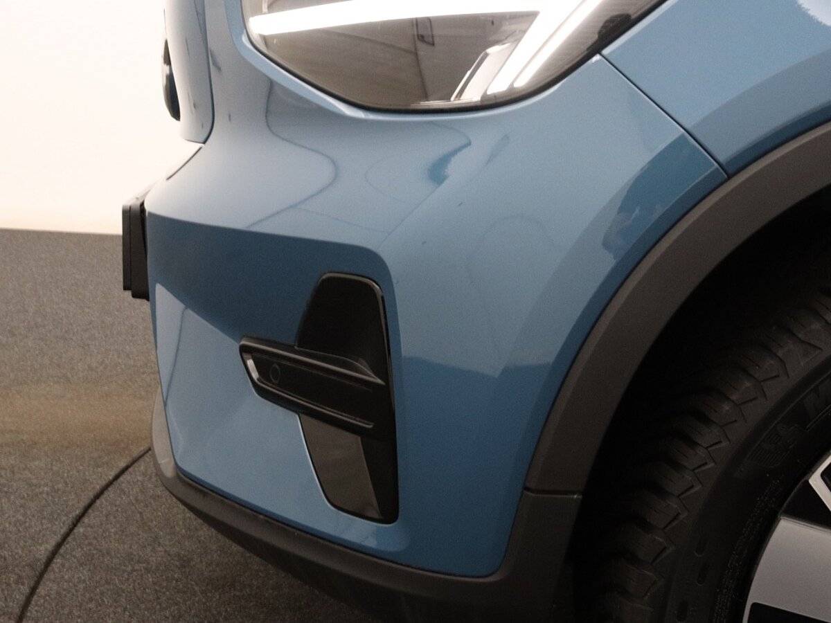 40448916 volvo xc40 single core 69 kwh navi camera pre conditioning cruise aab835