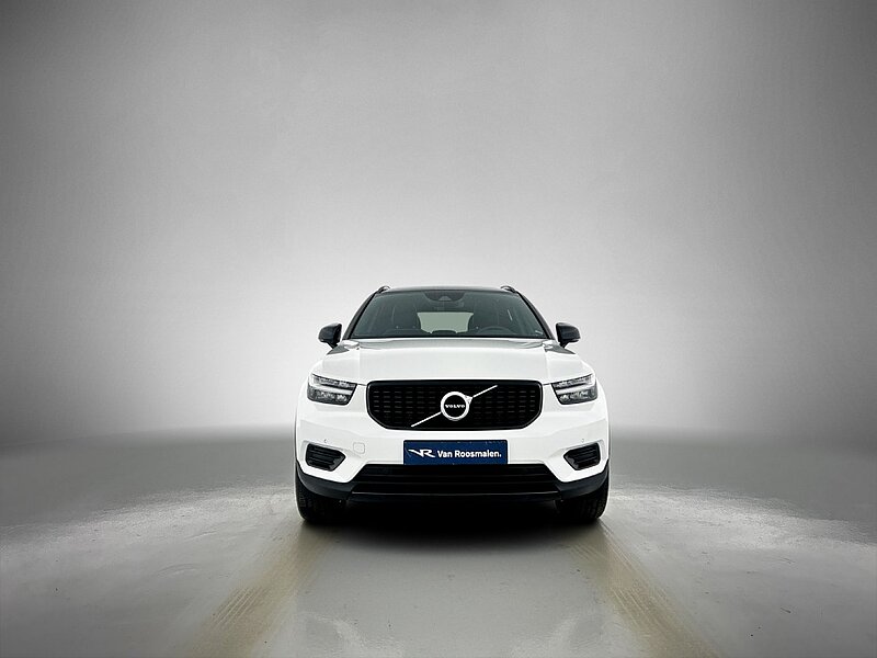 45493404 volvo xc40 1 5 t4 recharge r design panoramadak 6 03