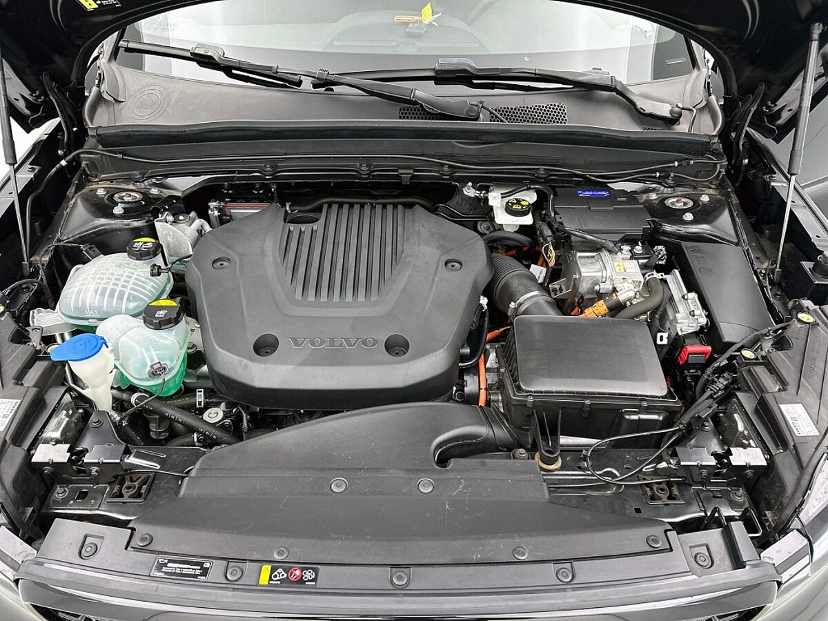 46876439 volvo xc40 1 5 t5 ultimate dark 43