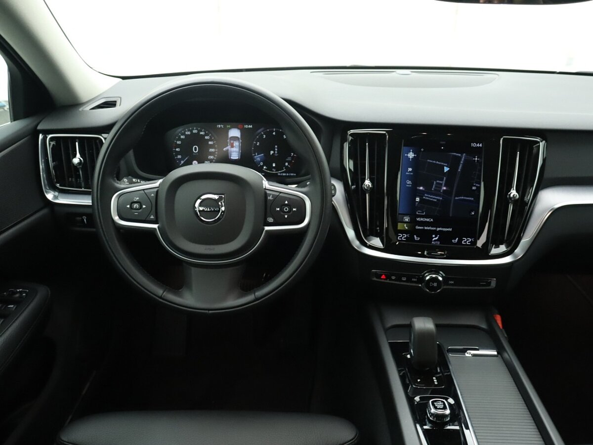 36129184 volvo v60 2 0 b4 momentum business trekhaak camera leder 7 03
