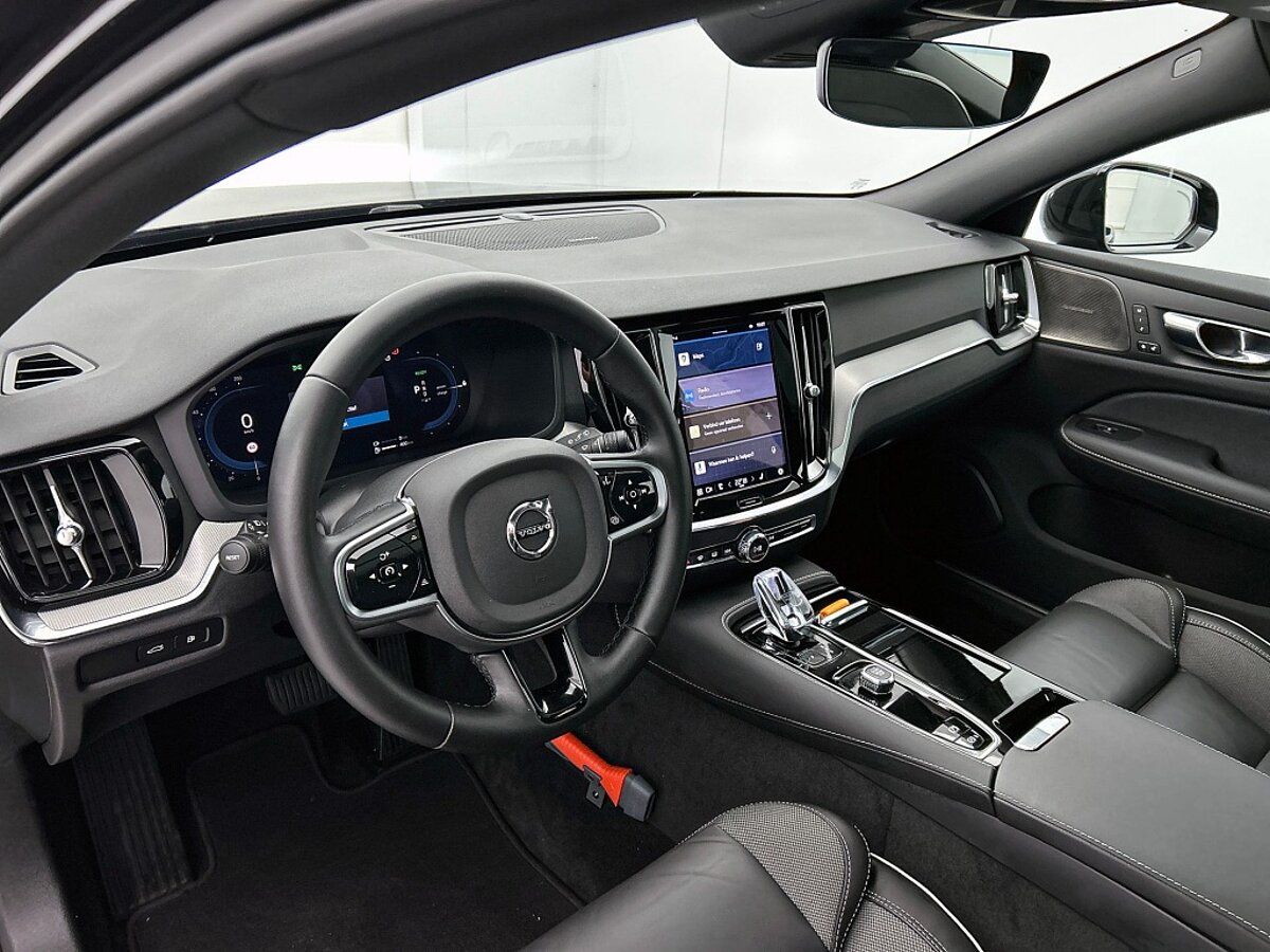 46919098 volvo v60 2 0 t6 plus dark trekhaak e9c54f