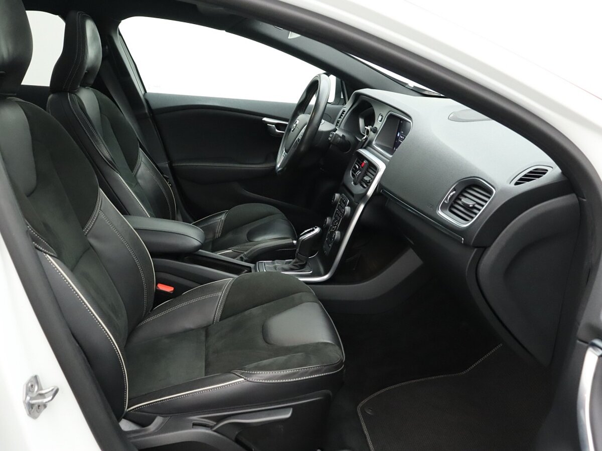 36007765 volvo v40 1 5 t3 polar sport panoramadak navigatie pdc 47