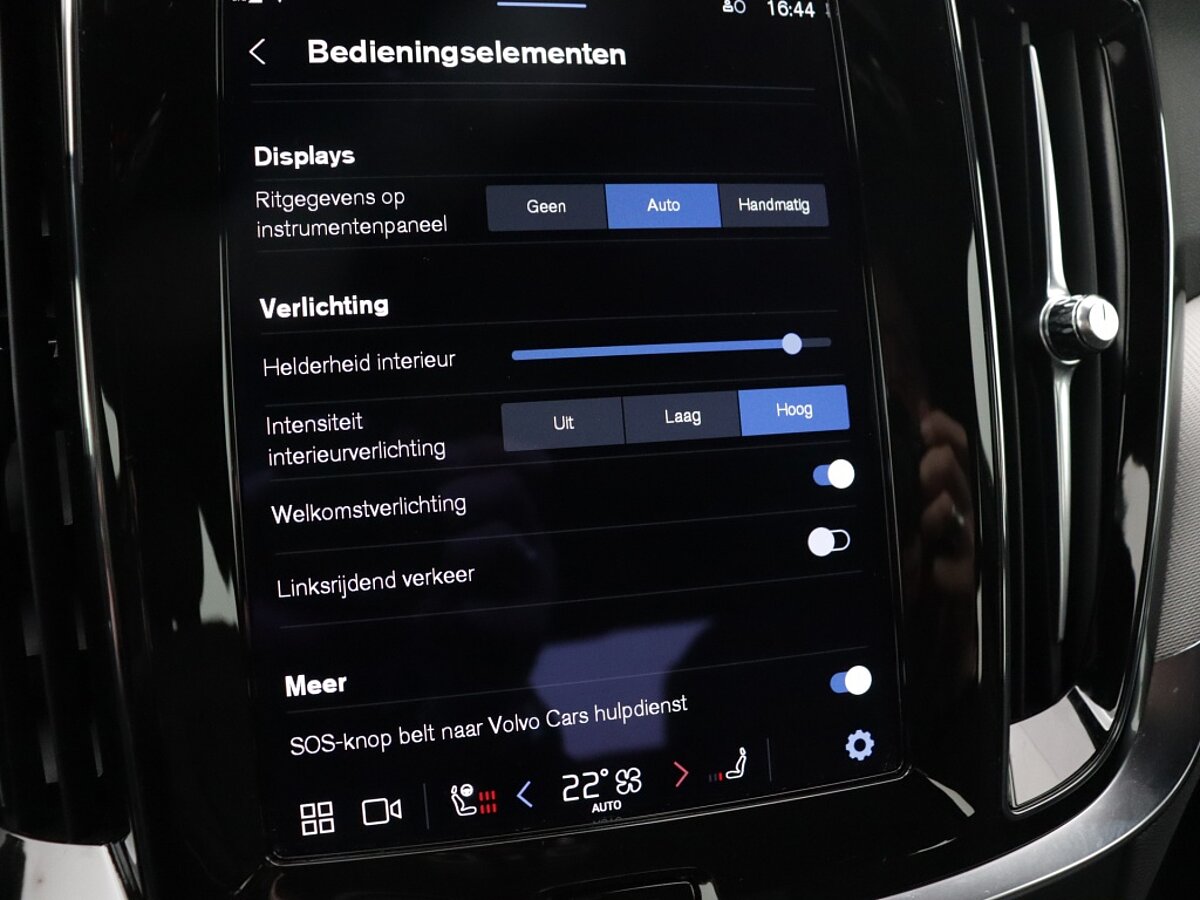 37256560 volvo s60 2 0 b4 plus dark lederen bekleding 360 camera 728dd8