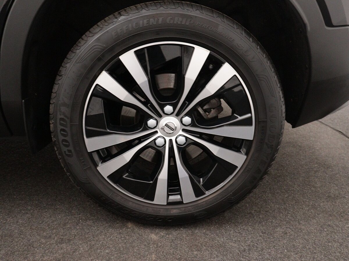43888100 volvo xc40 2 0 b3 essential 0dfa93