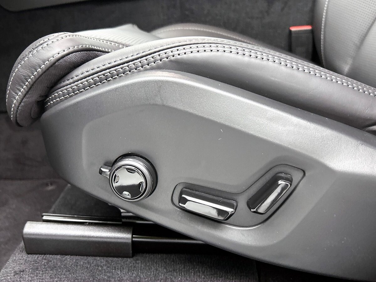 46513456 volvo xc90 2 0 t8 awd ultra dark voorraad bowers wilkins luchtvering 25
