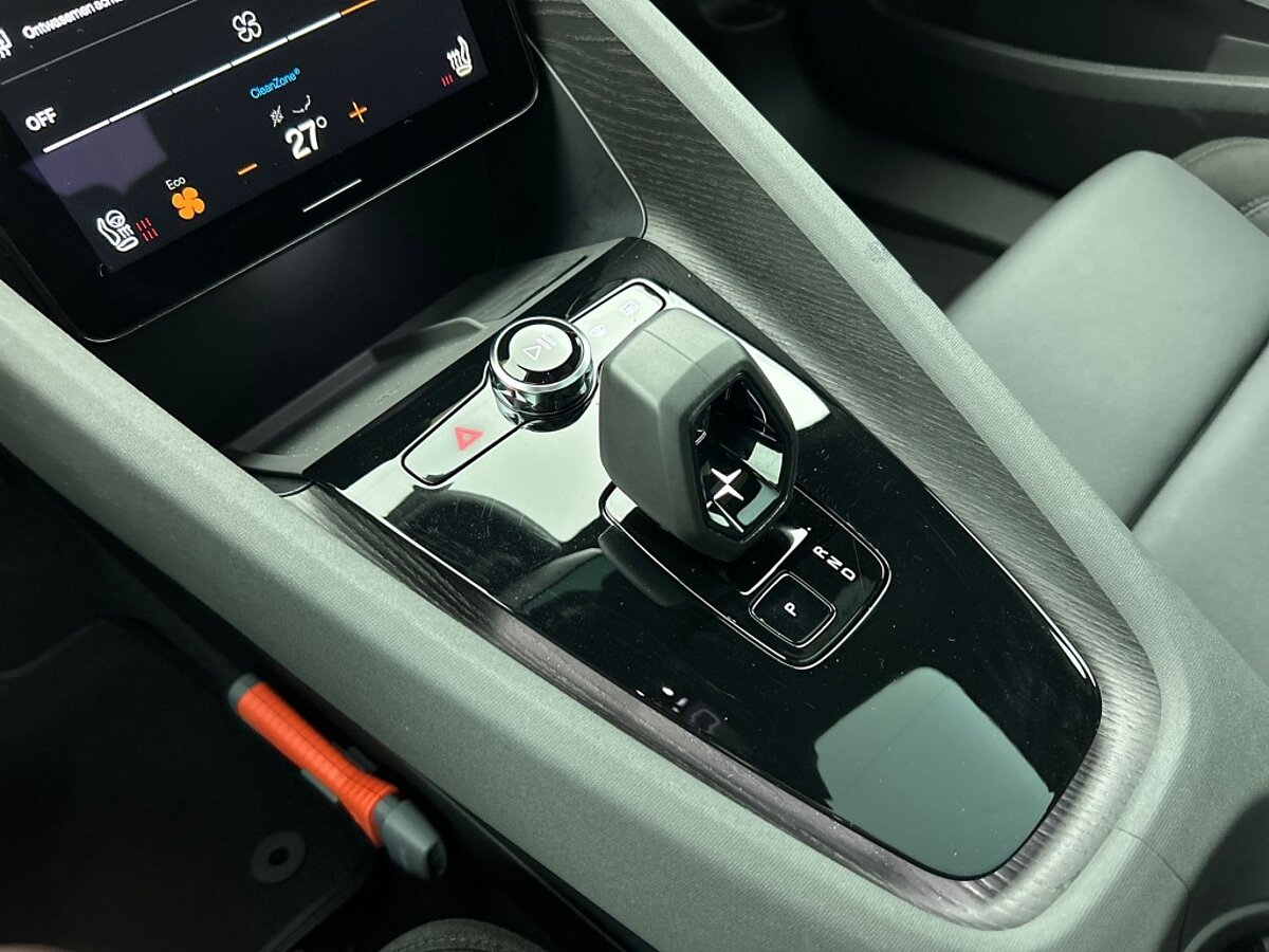 49559838 polestar 2 lrsm 82 kwh pilot plus trekhaak 71