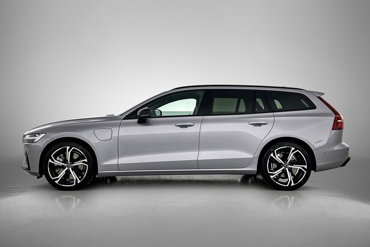 46456426 volvo v60 v 60 t6 twin engine awd ultra dark uitvoorraad leverbaar 2