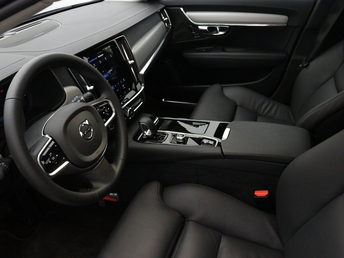 42291165 volvo v90 2 0 t6 awd ultra dark 360 camera trekhaak 5 04