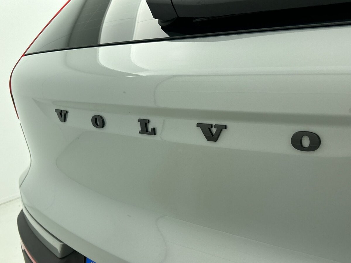 46247872 volvo xc40 extended range core 82 kwh a9b73f