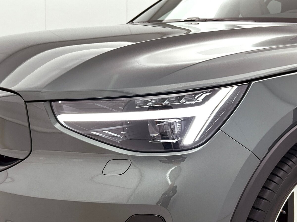 48928127 volvo ex40 ultra extended range 84