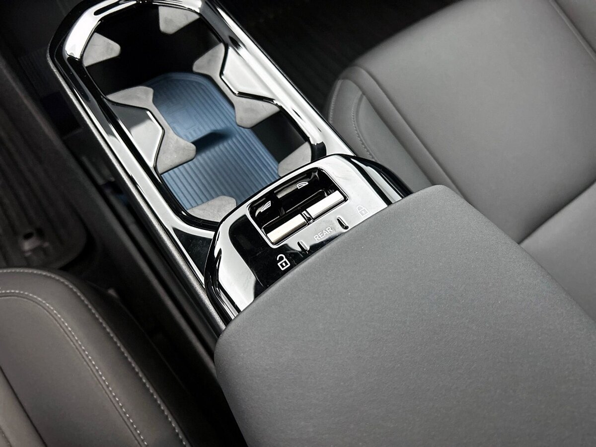 49302491 volvo ex30 extended range plus trekhaak stoelverw extra getint glas 59