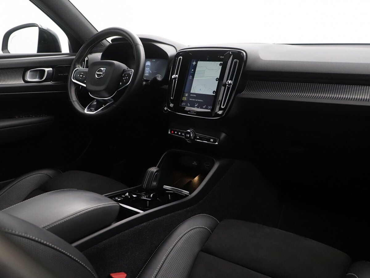 34459906 volvo xc40 1 5 t5 recharge r design 34d53c