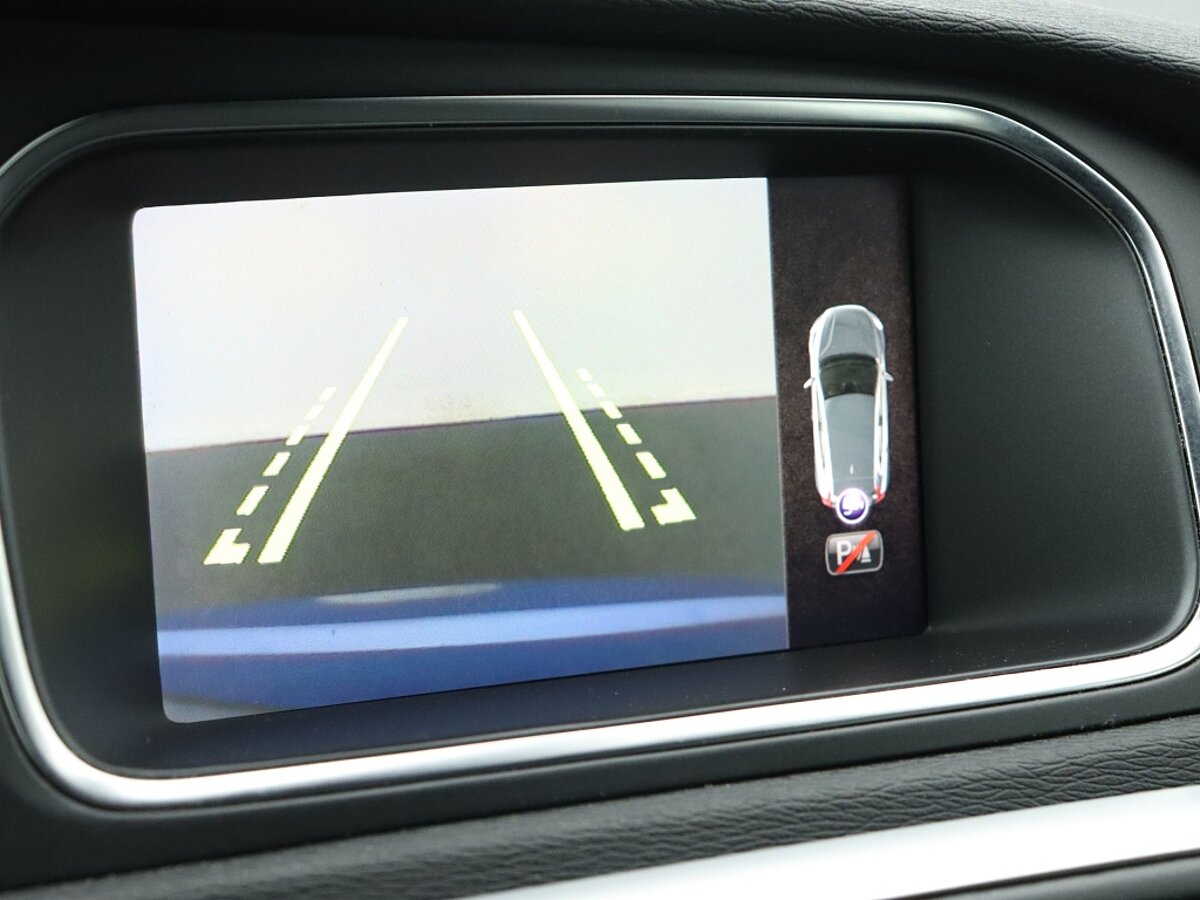 35542103 volvo v40 2 0 t4 business sport panorama dak parkeercamera 84
