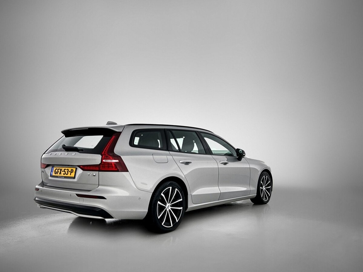 45432779 volvo v60 2 0 t6 plus trekhaak panorama dak 360 camera 5 03