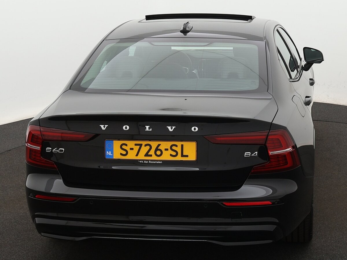 34313581 volvo s60 2 0 b4 ultimate bright 9 02
