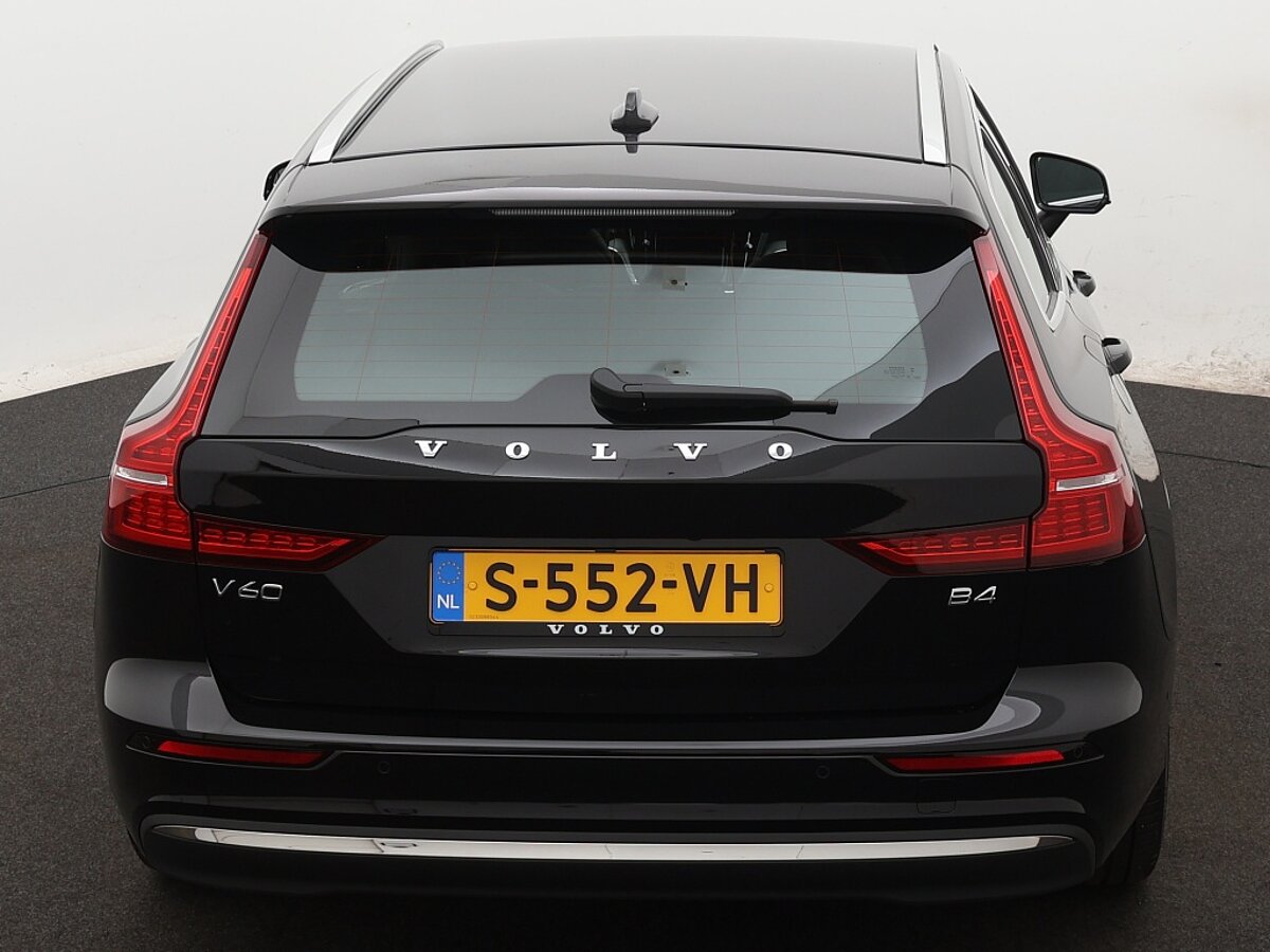 36079838 volvo v60 2 0 b4 plus bright 33