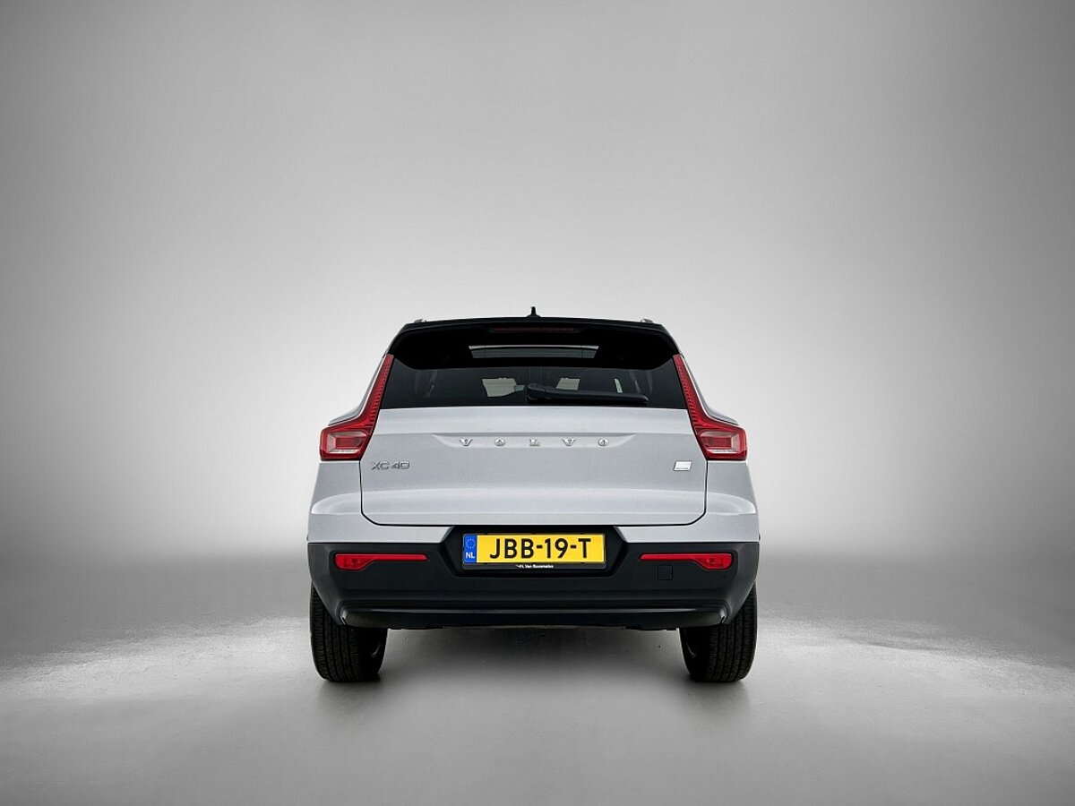 47001546 volvo xc40 1 5 t5 r design panorama dak trekhaak climate pack camer 3 07