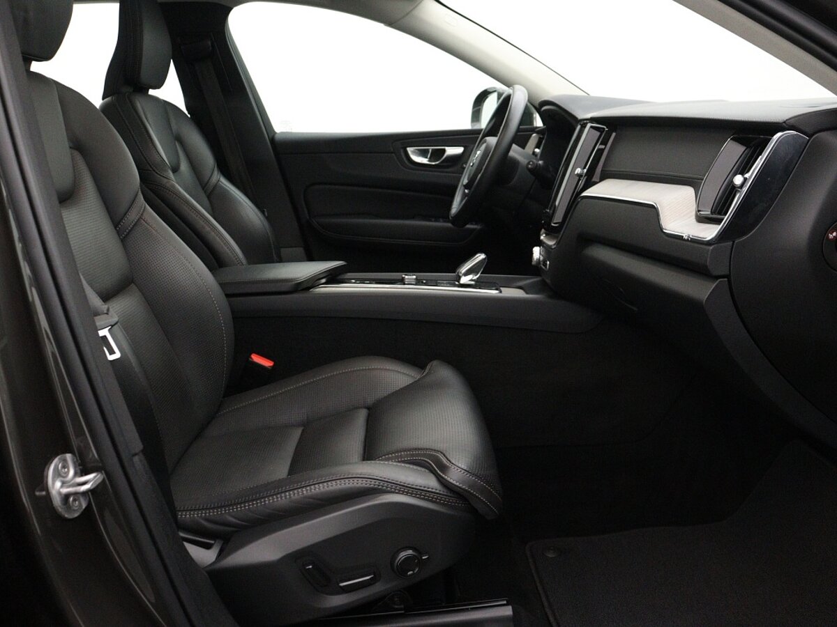 42436422 volvo xc60 2 0 t6 awd inscription long range trekhaak stoelventilatie 13