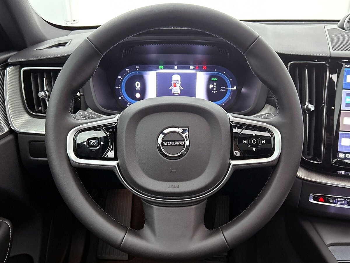 46843930 volvo xc60 2 0 t6 awd ultra black edition bowers wilkins luchtvering 46