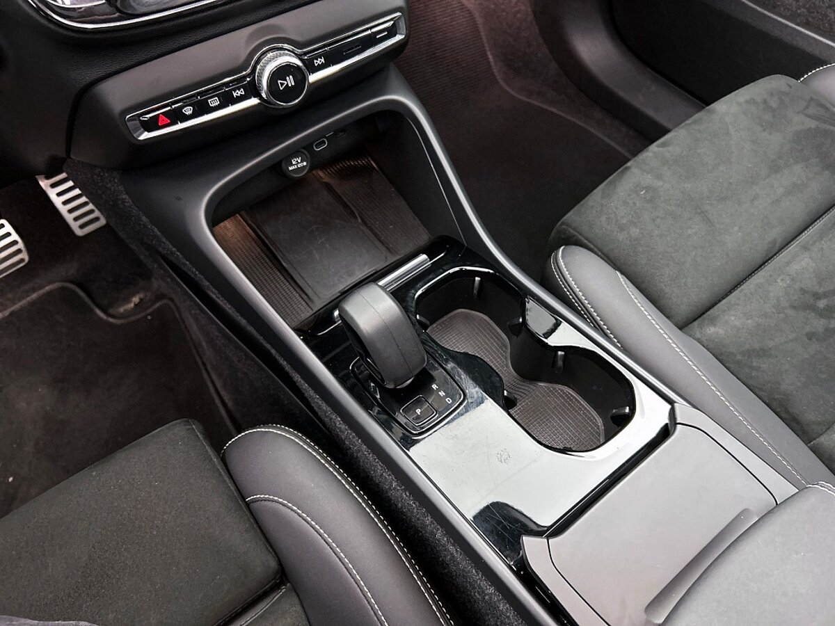 49377121 volvo xc40 twin pro 91 soh pano 360 h k memory seats warmtepo 47