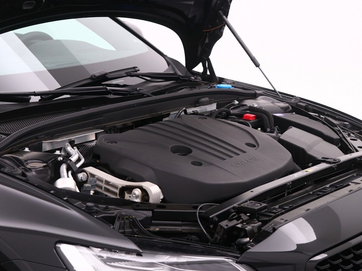 37980794 volvo s60 2 0 b4 plus dark 30819b