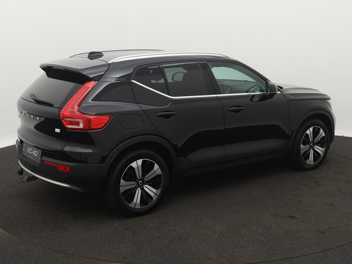 44288600 volvo xc40 1 5 t4 recharge plus bright 01
