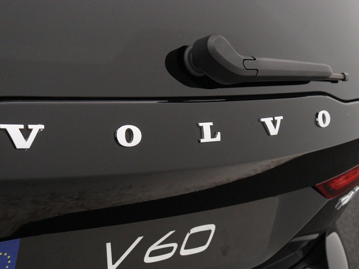 34336335 volvo v60 2 0 t4 r design 77