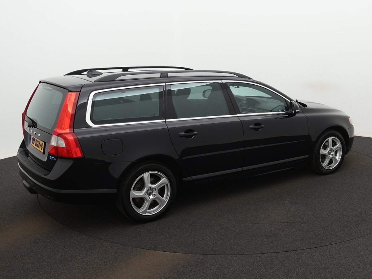 35637341 volvo v70 1 6 t4 limited edition 43