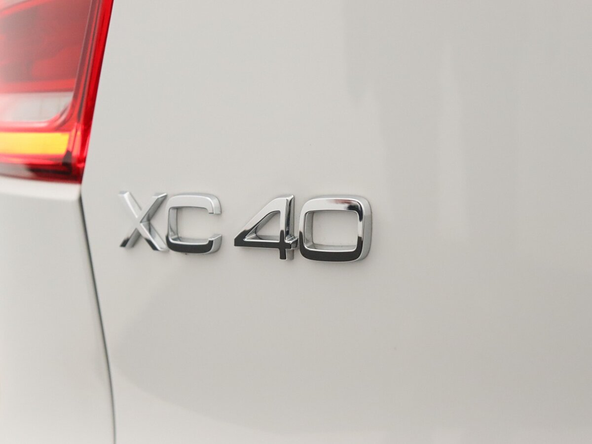 36009099 volvo xc40 1 5 t5 rech rdesign de7b67