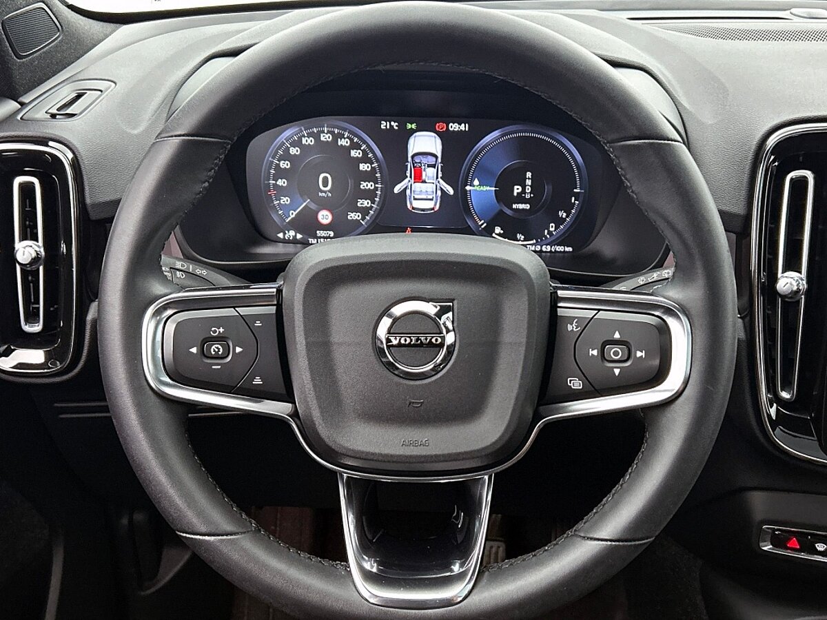 46876439 volvo xc40 1 5 t5 ultimate dark 48