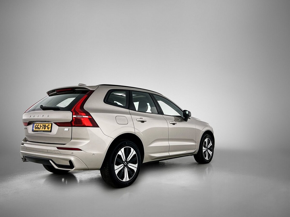 47517095 volvo xc60 t6 awd dark 360 camera 4 04