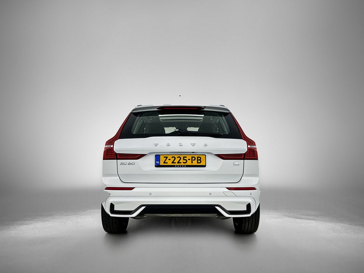 49302488 volvo xc60 t6 recharge awd ultimate dark bowers wilkins luchtvering 3 02