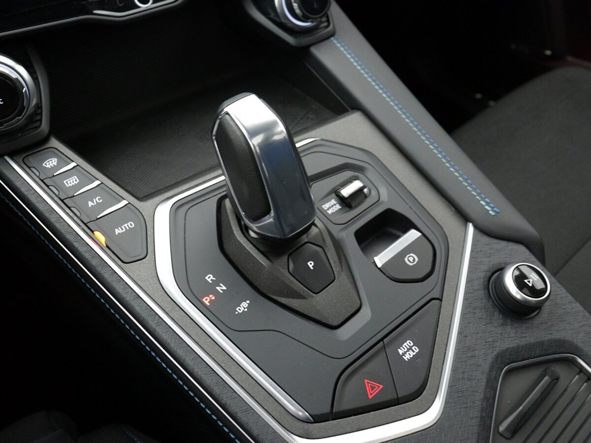44963555 lynk co 01 1 5 phev business edition rondomzicht camera s elektrische s 80