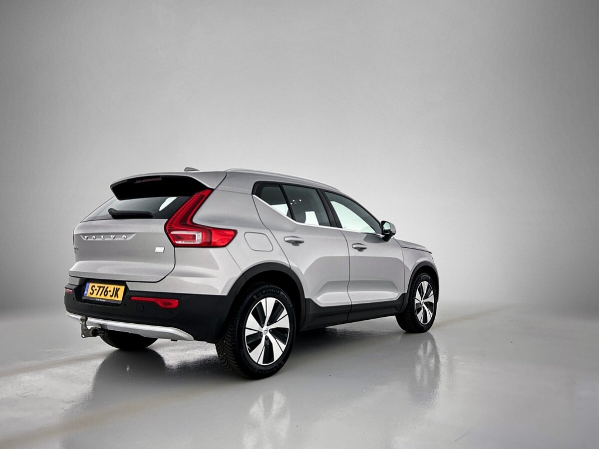 45034513 volvo xc40 1 5 t4 core bright 4 02