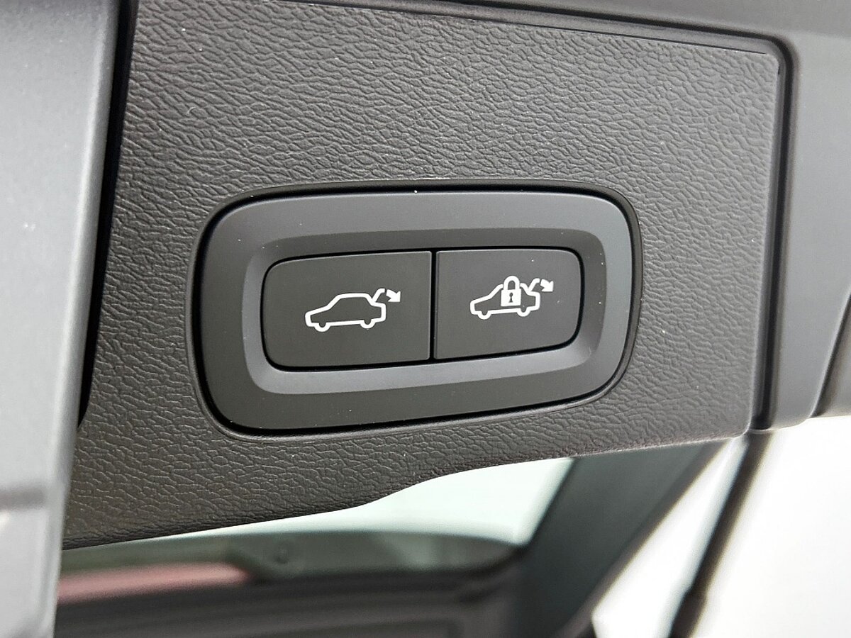 46738002 volvo xc60 2 0 t6 awd plus dark trekhaak 360a camera 67