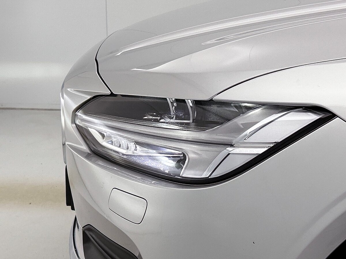 49296312 volvo v90 b4 inscription panoramadak 7 01