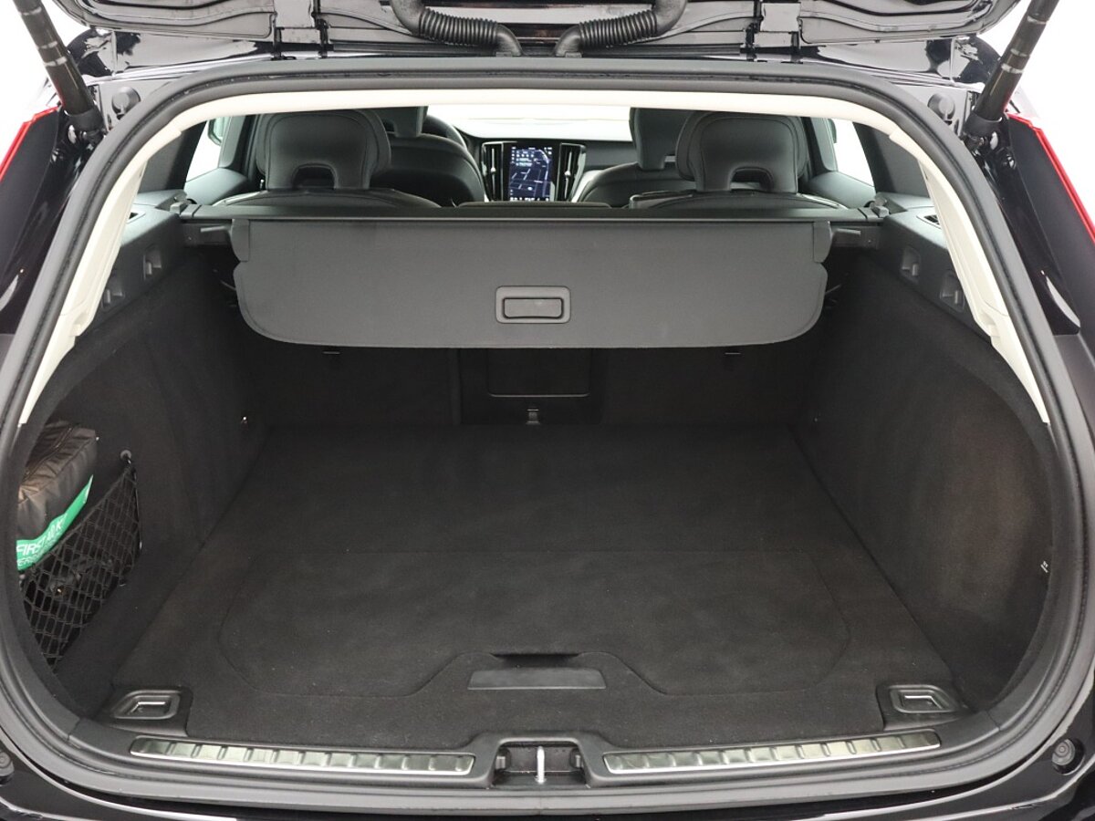 36041755 volvo v60 2 0 b4 plus bright 84