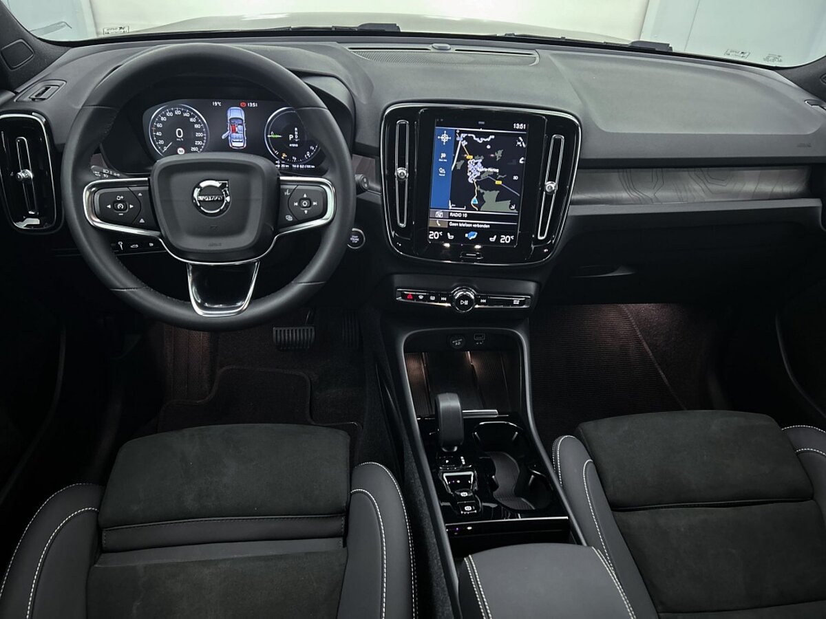 45707624 volvo xc40 1 5 t5 plus dark 7 01