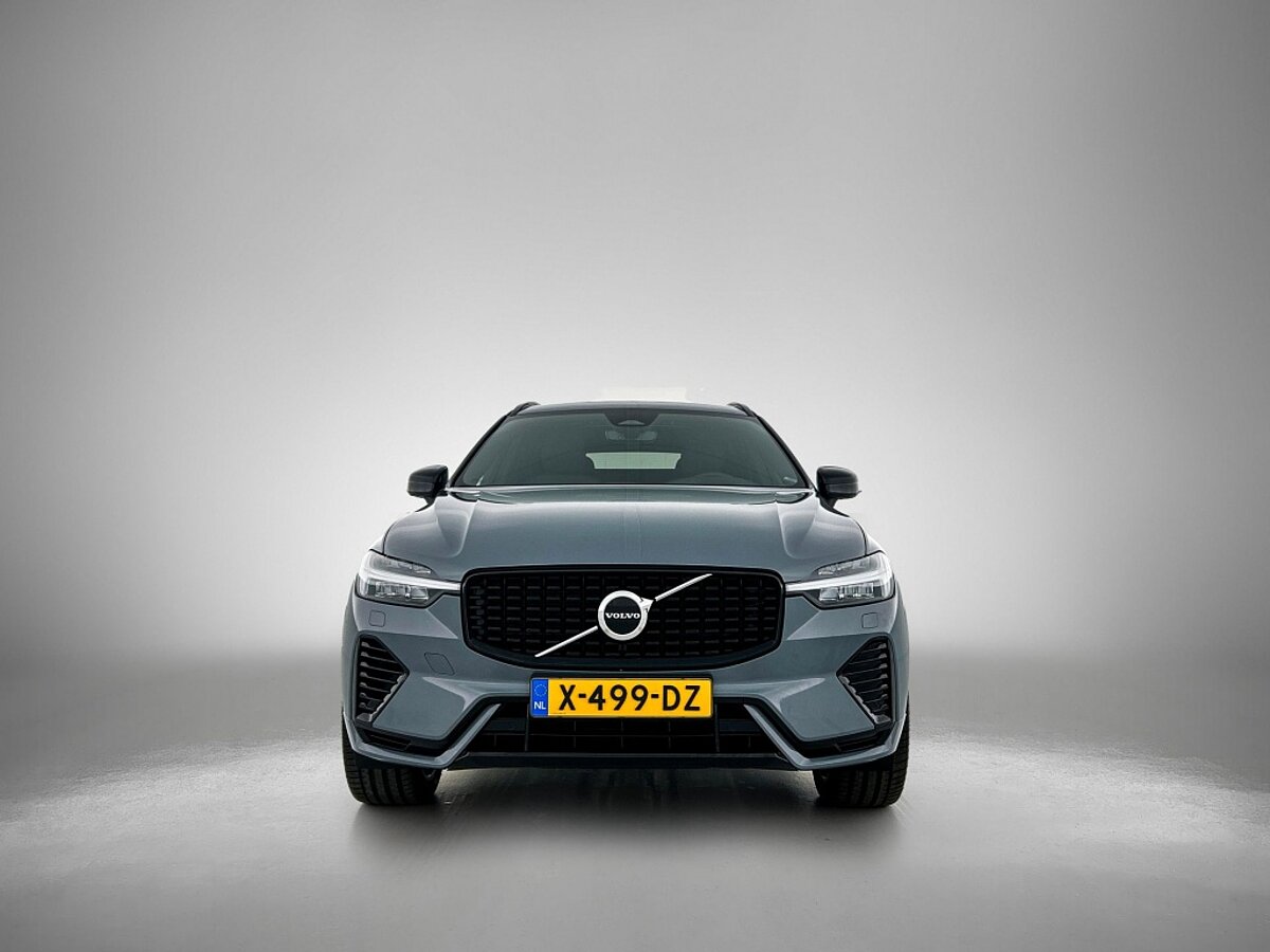 46205191 volvo xc60 2 0 t8 awd ultimate dark 6 04