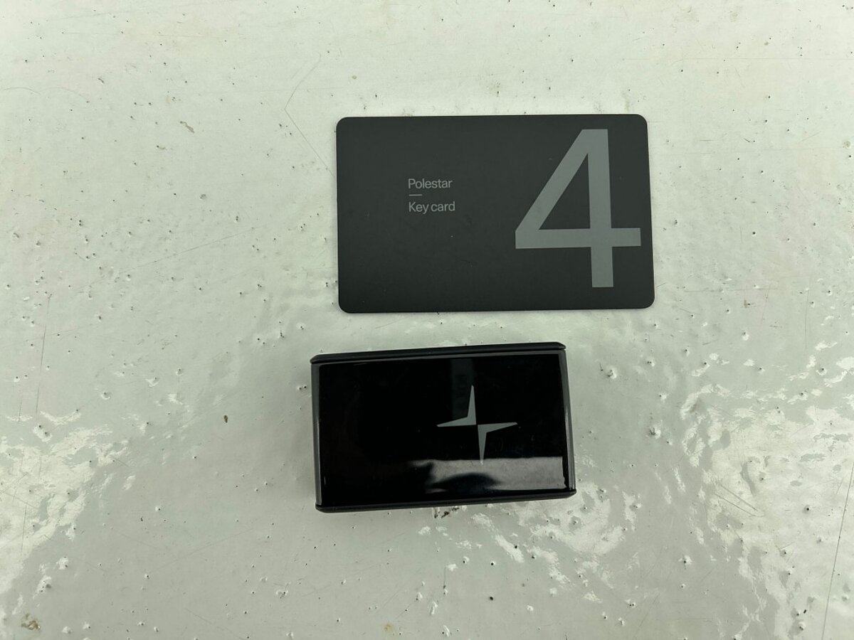 47834611 polestar 4 lrsm 100 kwh plus pro 21 42