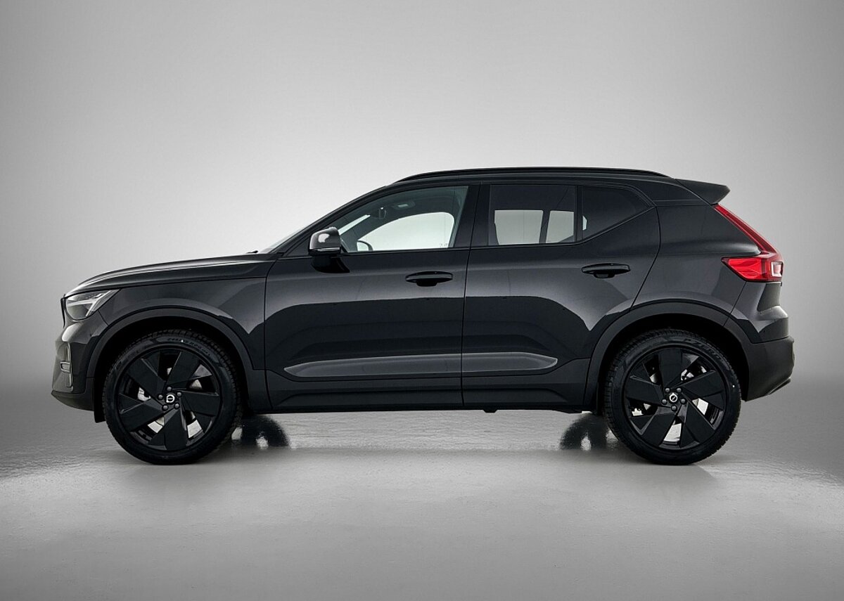 46591412 volvo xc40 xc40 b4 plus black edition lounge pack voorraad 2