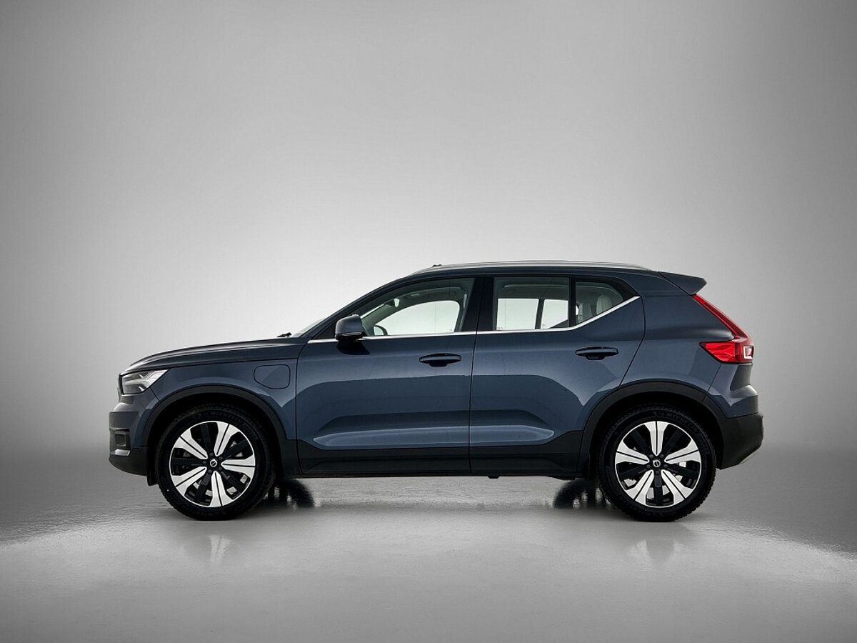 47001389 volvo xc40 1 5 t5 inscription panorama dak blis trekhaak all season 2 02