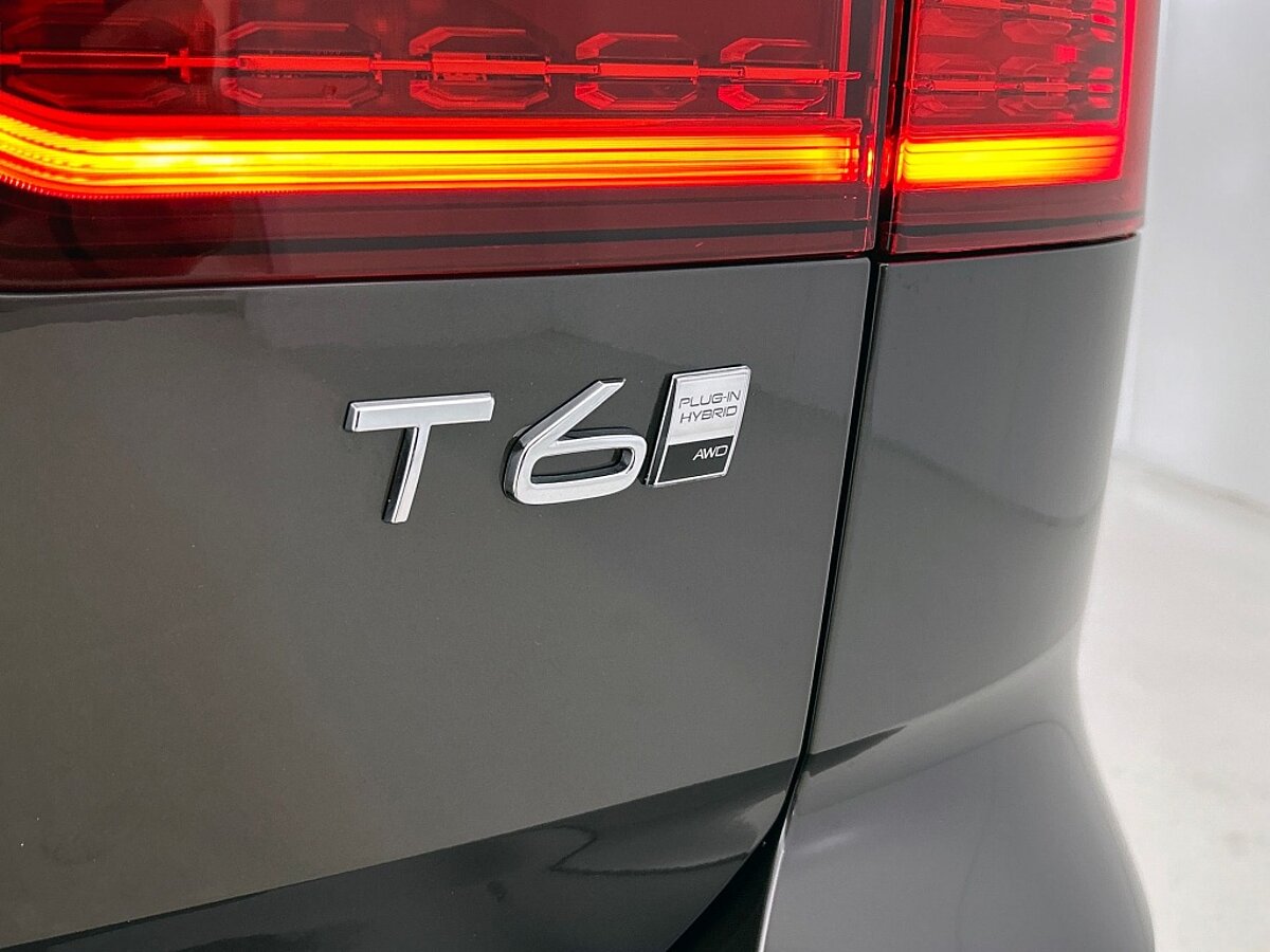 47464303 volvo v60 t6 awd recharge plus dark trekhaak 85