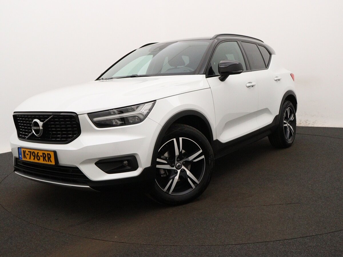34451055 volvo xc40 1 5 t3 automaat r design leder navigatie bluetooth park d3cf4c