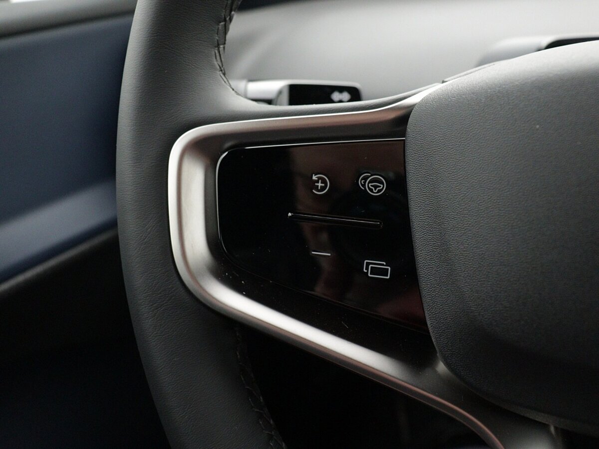 45881468 volvo ex30 extended plus 69 kwh 18