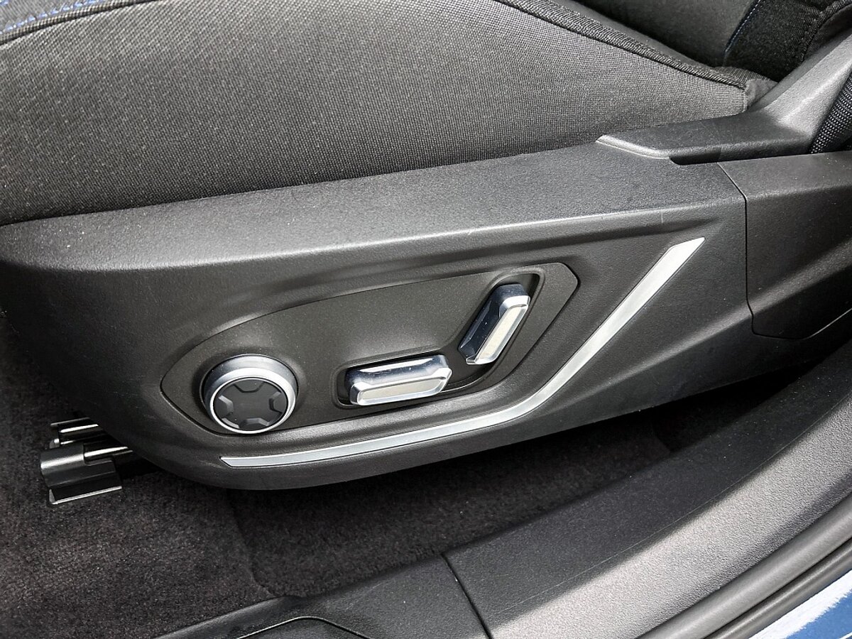 46582722 lynk co 01 1 5 hybride rijklaar inclusief 12 maanden garantie 64